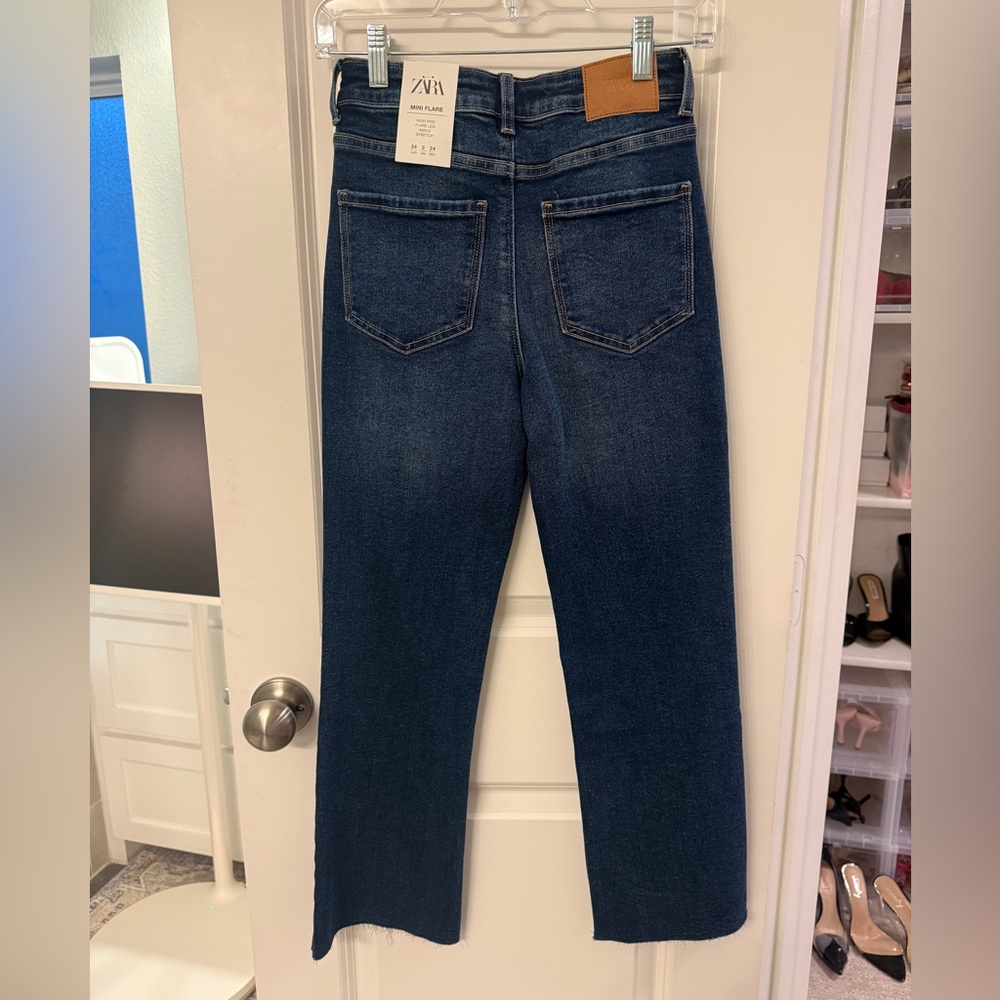 ZARA High Rise Flare - Picture 2 of 8